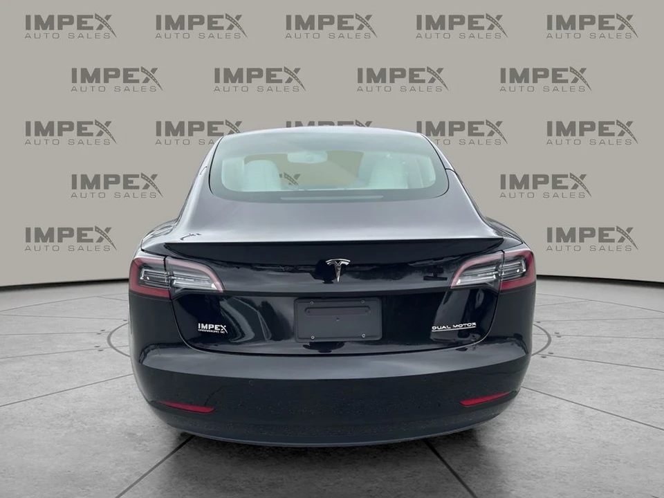 2022 Tesla Model 3 Performance - Image 4 of 21