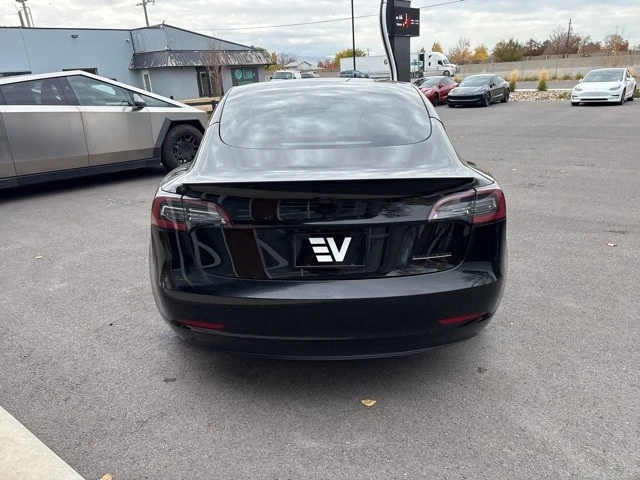 2022 Tesla Model 3 Performance - Image 7 of 21
