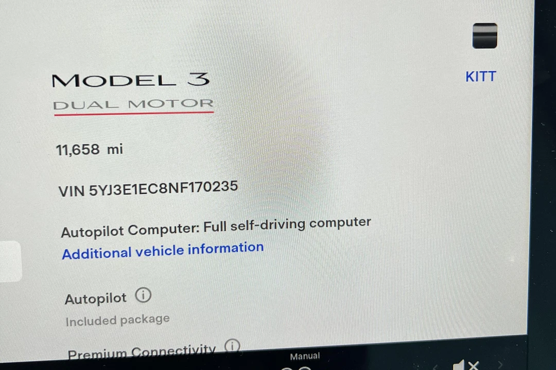 2022 Tesla Model 3 Performance - Image 31 of 31