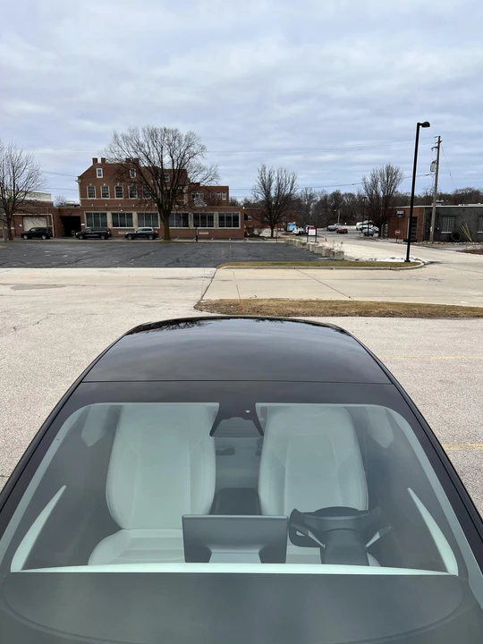 2022 Tesla Model 3 Performance - Image 14 of 31