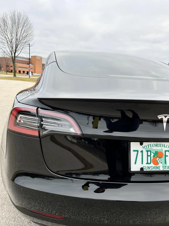 2022 Tesla Model 3 Performance - Image 19 of 31