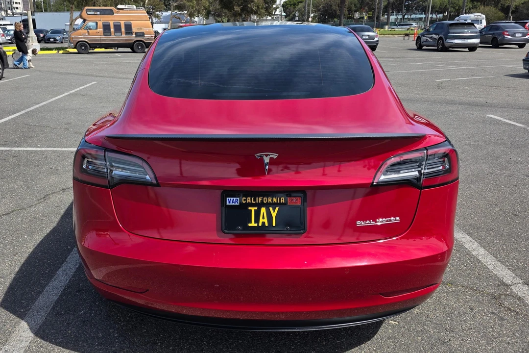 2022 Tesla Model 3 Performance - Image 5 of 31