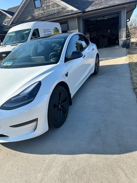 2022 Tesla Model 3 Performance - Image 3 of 11