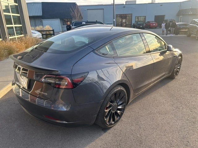 2022 Tesla Model 3 Performance - Image 8 of 21