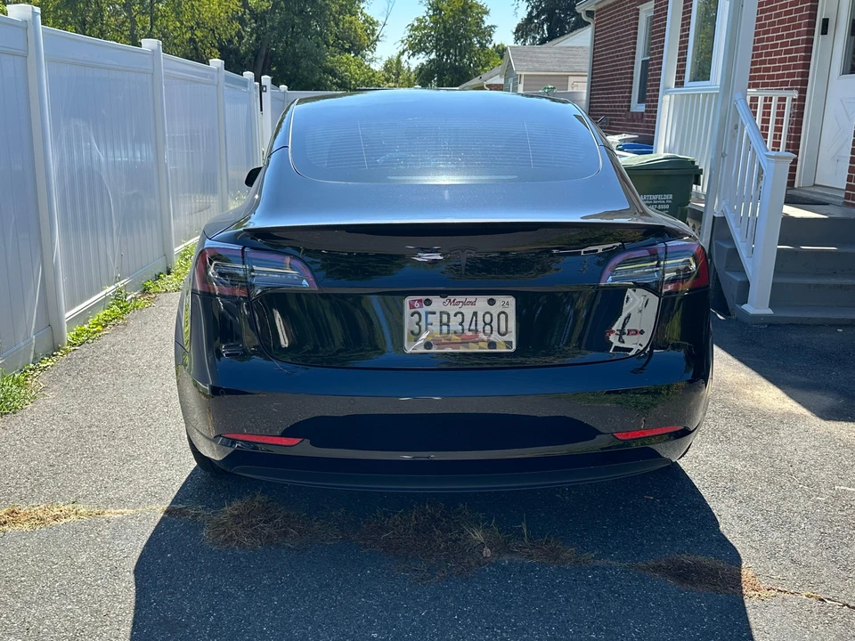 2022 Tesla Model 3 Performance - Image 15 of 31
