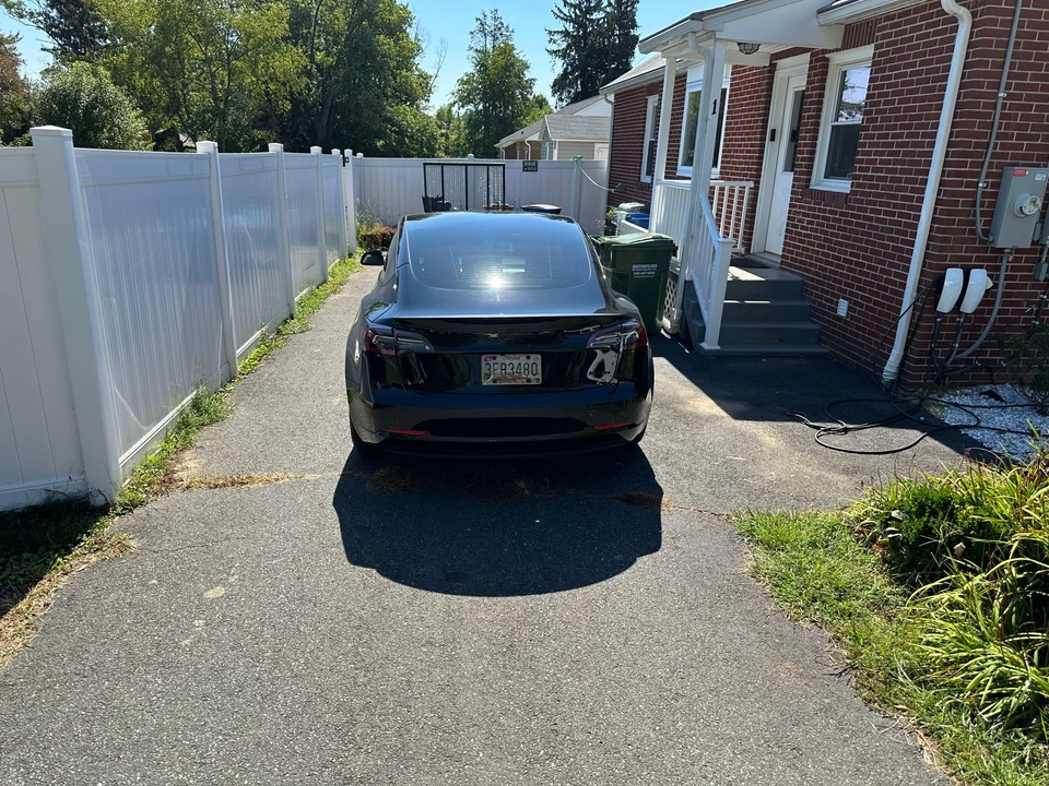 2022 Tesla Model 3 Performance - Image 14 of 31