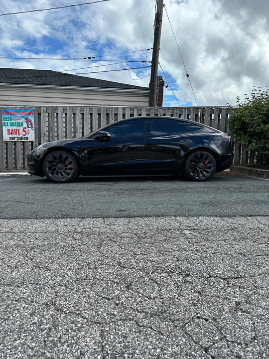 2022 Tesla Model 3 Performance - Image 10 of 31