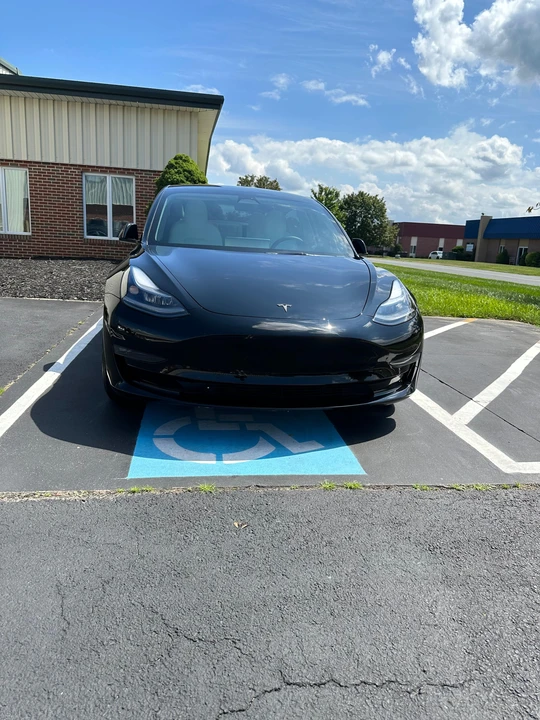 2022 Tesla Model 3 Performance - Image 5 of 31