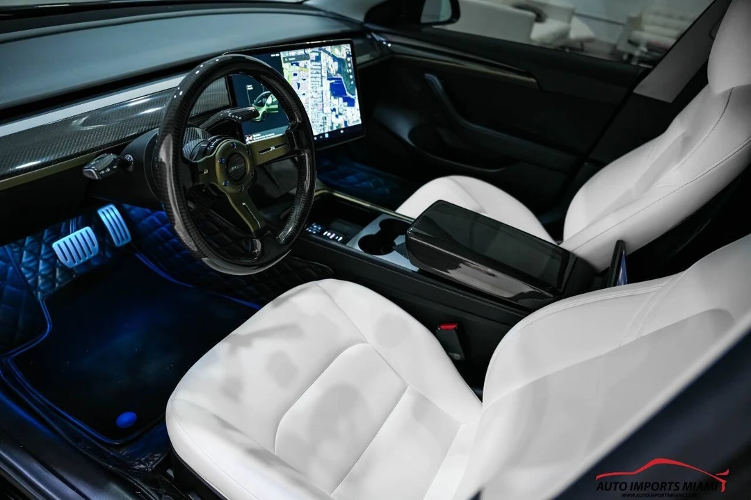 2022 Tesla Model 3 Performance - Image 12 of 12