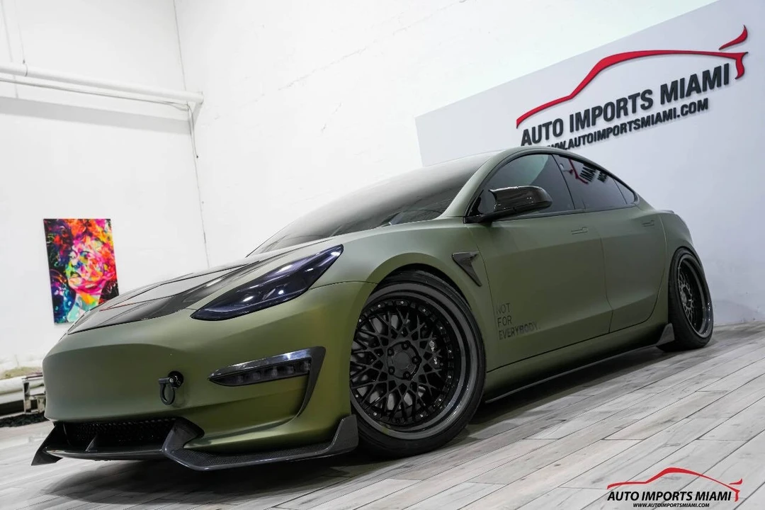 2022 Tesla Model 3 Performance - Image 3 of 12