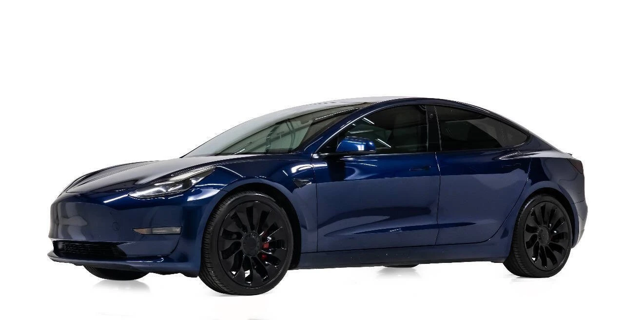 2022 Tesla Model 3 Performance - Image 2 of 12