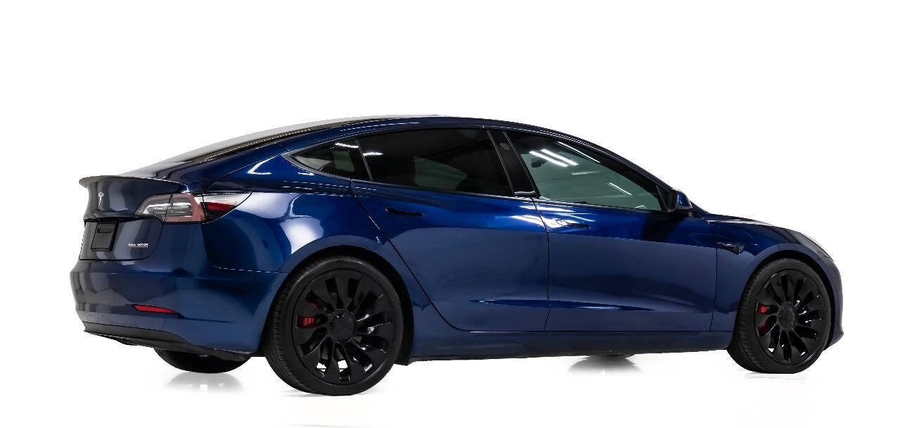 2022 Tesla Model 3 Performance - Image 3 of 12
