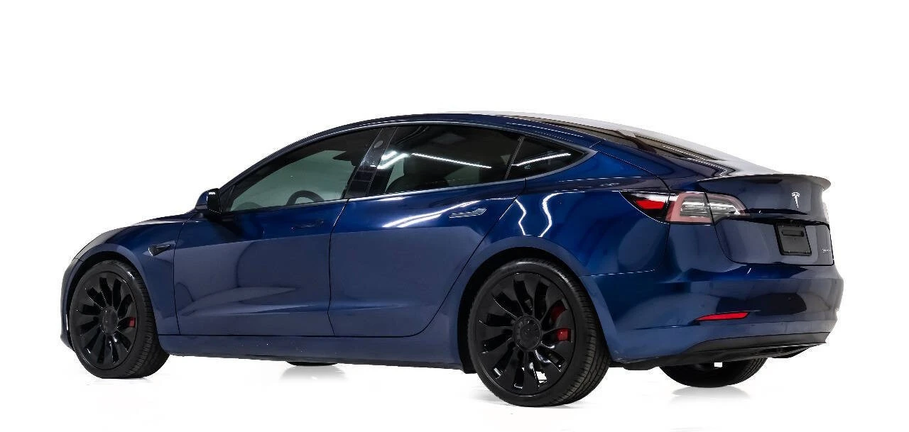 2022 Tesla Model 3 Performance - Image 4 of 12