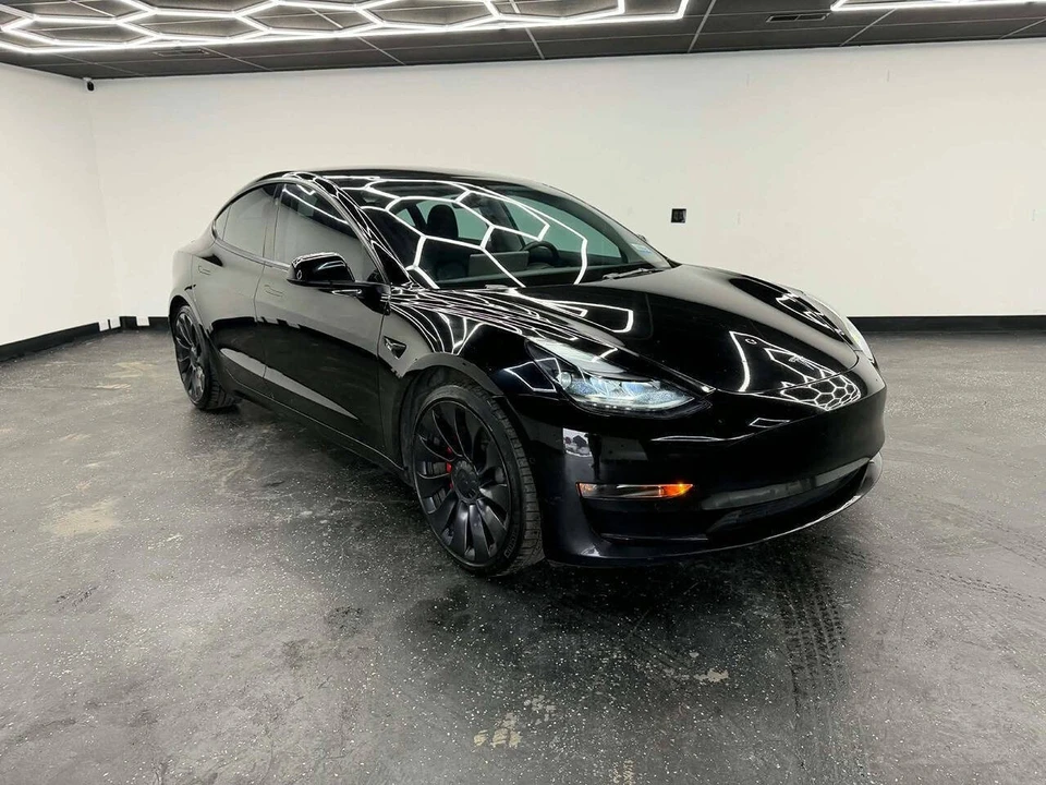 2022 Tesla Model 3 Performance - Image 3 of 13