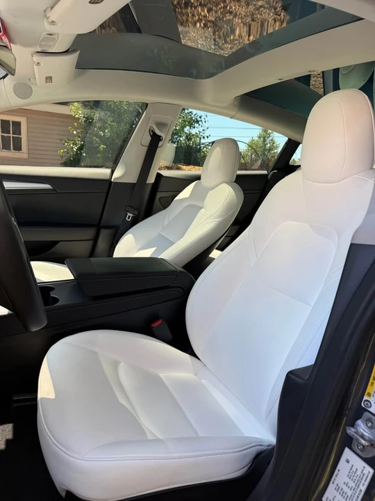 2022 Tesla Model 3 Performance - Image 7 of 13