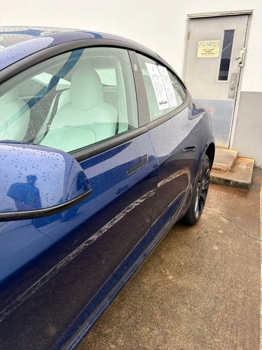 2022 Tesla Model 3 Performance - Image 8 of 8