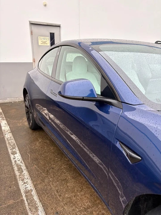 2022 Tesla Model 3 Performance - Image 7 of 8