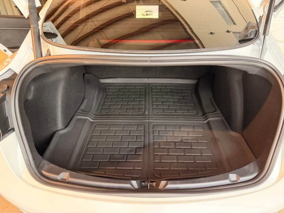 2022 Tesla Model 3 Performance - Image 7 of 11