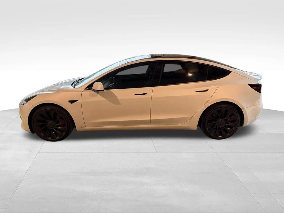 2022 Tesla Model 3 Performance - Image 2 of 11