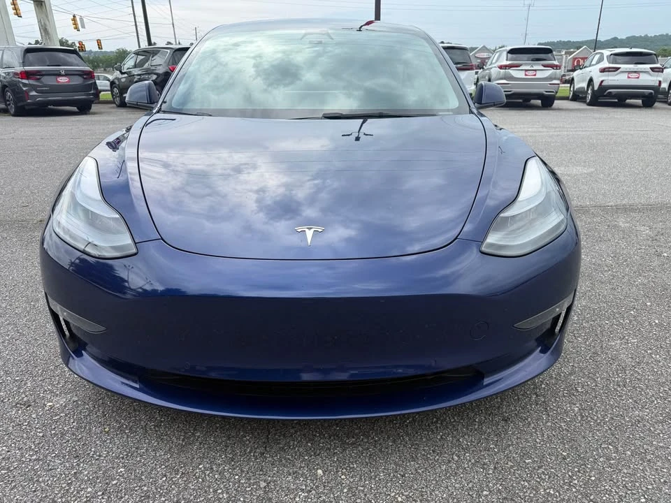 2022 Tesla Model 3 Performance - Image 6 of 20