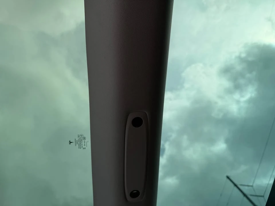 2022 Tesla Model 3 Performance - Image 19 of 20