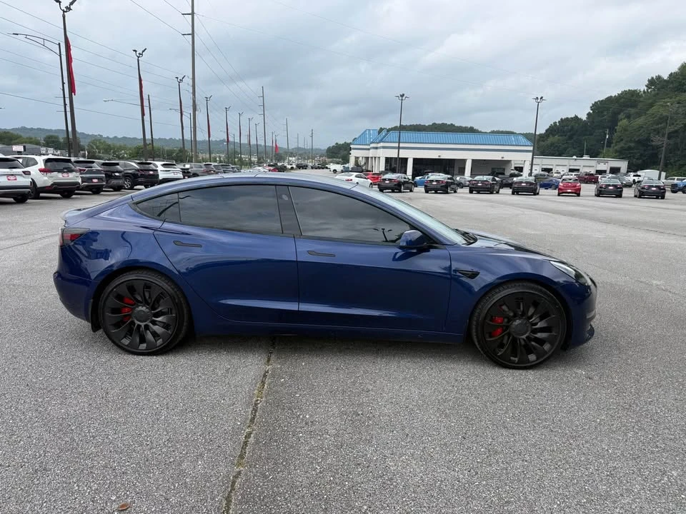 2022 Tesla Model 3 Performance - Image 5 of 20