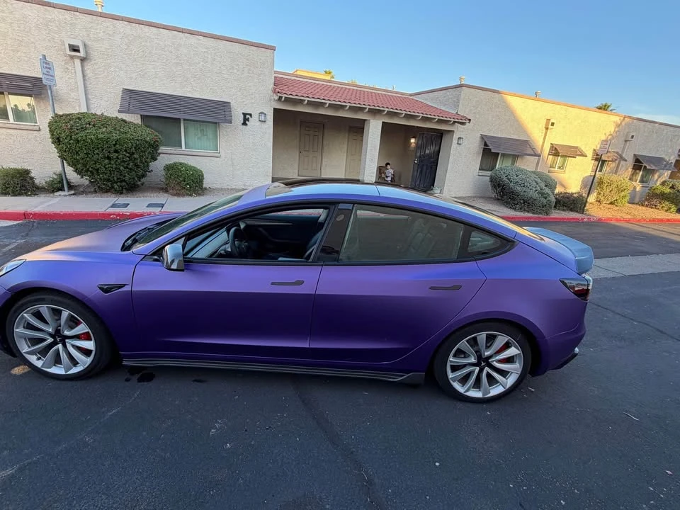 2022 Tesla Model 3 Performance - Image 8 of 14