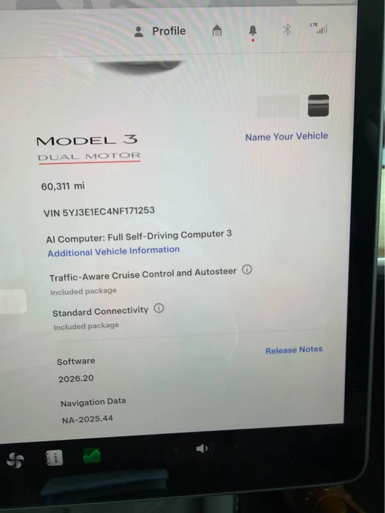 2022 Tesla Model 3 Performance - Image 11 of 11
