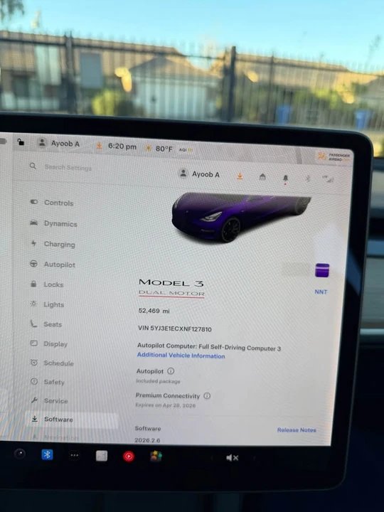 2022 Tesla Model 3 Performance - Image 12 of 14