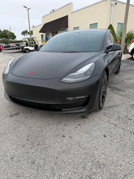 2022 Tesla Model 3 Performance - Image 2 of 11