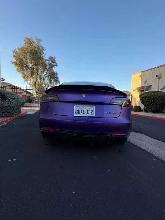 2022 Tesla Model 3 Performance - Image 5 of 14