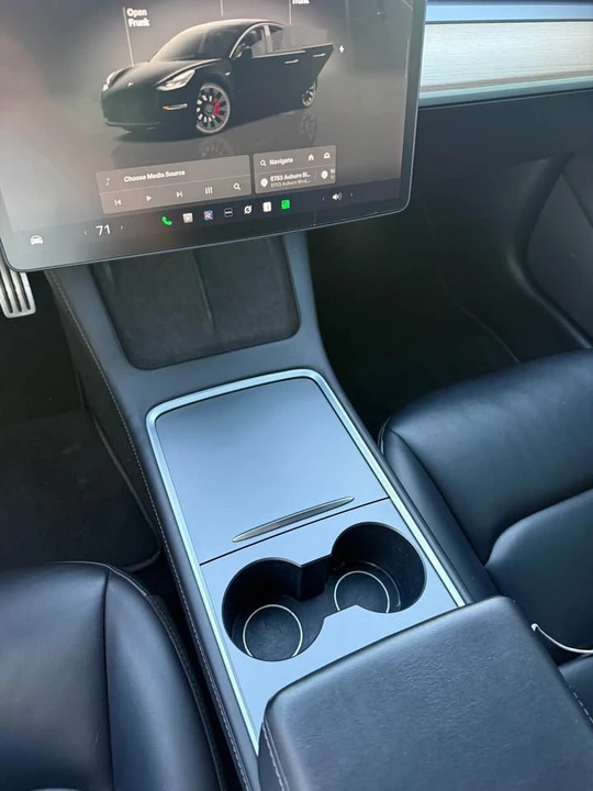 2022 Tesla Model 3 Performance - Image 10 of 12