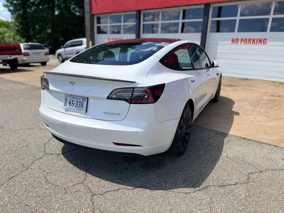 2022 Tesla Model 3 Performance - Image 5 of 16