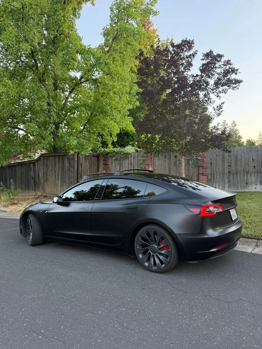 2022 Tesla Model 3 Performance - Image 2 of 12