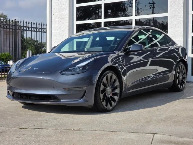 2022 Tesla Model 3 Performance - Image 7 of 21