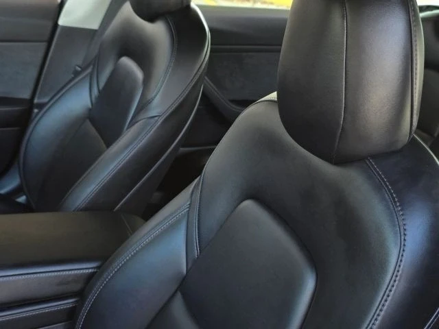 2022 Tesla Model 3 Performance - Image 21 of 21