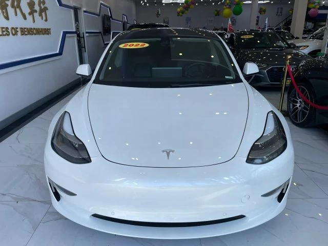 2022 Tesla Model 3 Performance - Image 2 of 28