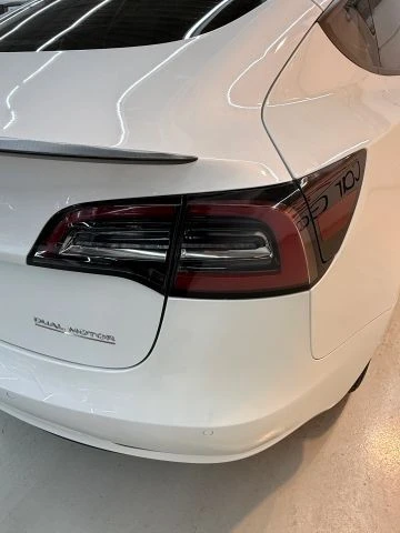 2022 Tesla Model 3 Performance - Image 21 of 21