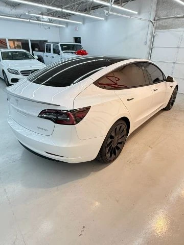2022 Tesla Model 3 Performance - Image 10 of 21