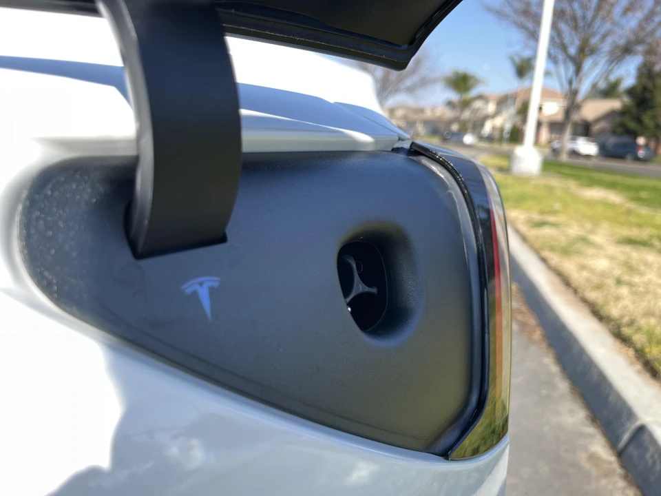 2022 Tesla Model 3 - Image 21 of 31