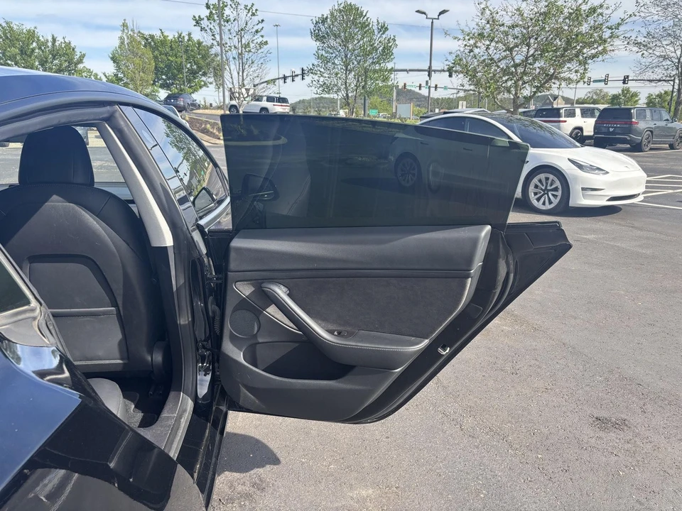 2022 Tesla Model 3 - Image 13 of 18