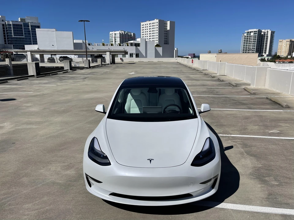 2022 Tesla Model 3 - Image 7 of 31
