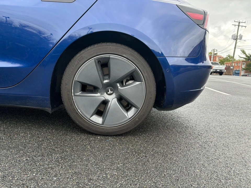 2022 Tesla Model 3 - Image 22 of 31