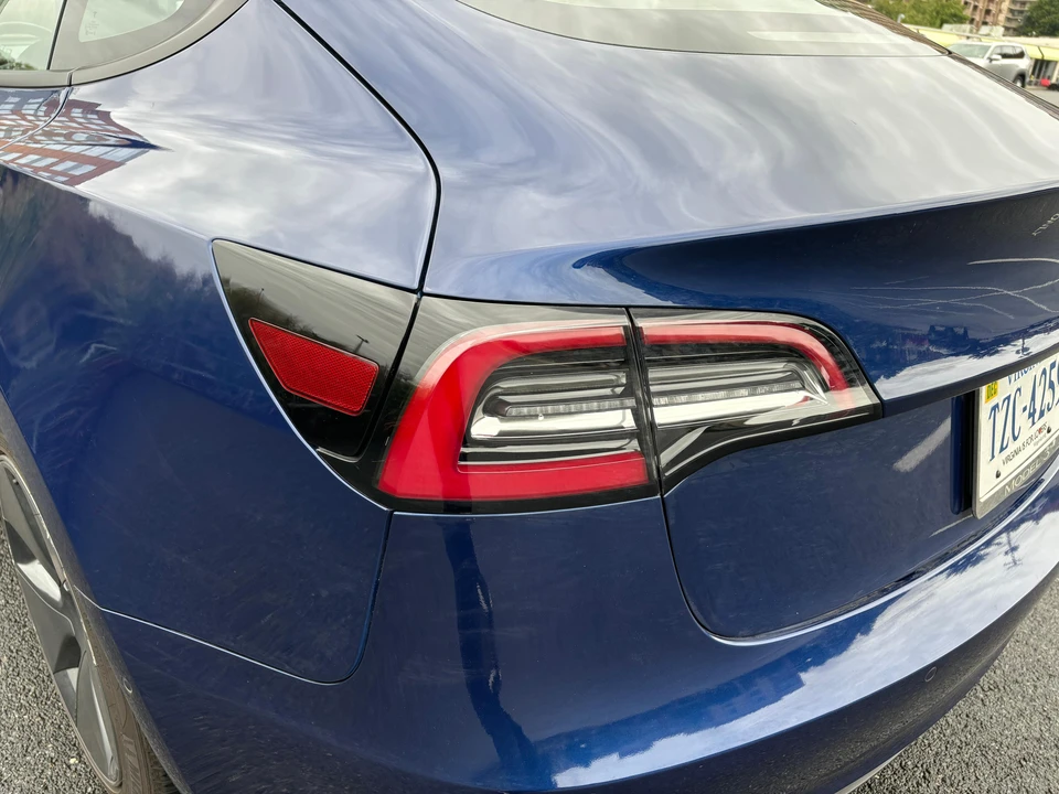 2022 Tesla Model 3 - Image 17 of 31