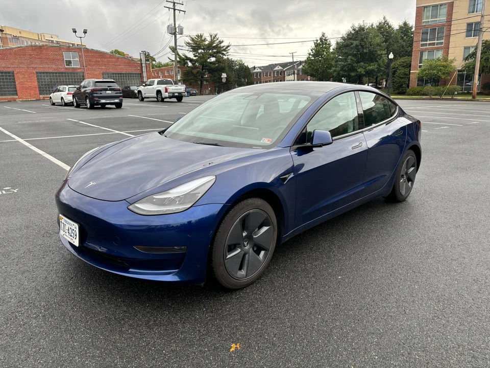 2022 Tesla Model 3 - Image 6 of 31