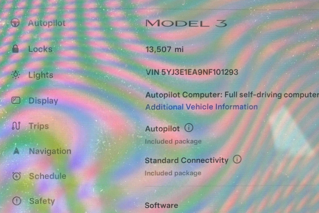 2022 Tesla Model 3 - Image 28 of 31