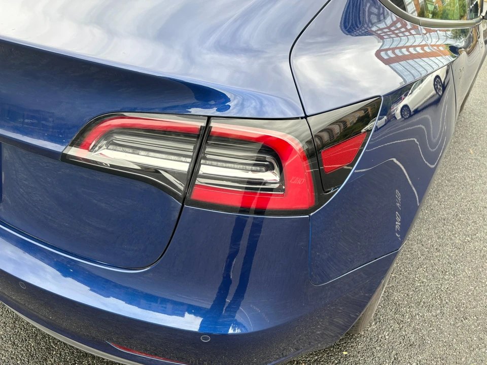 2022 Tesla Model 3 - Image 18 of 31