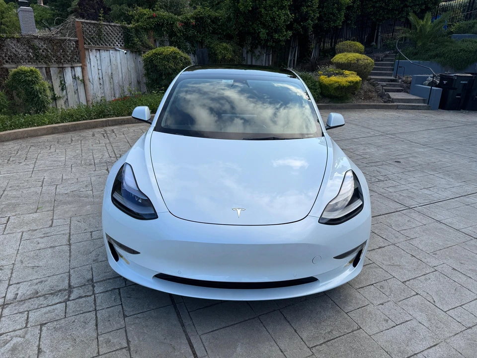 2022 Tesla Model 3 - Image 6 of 31