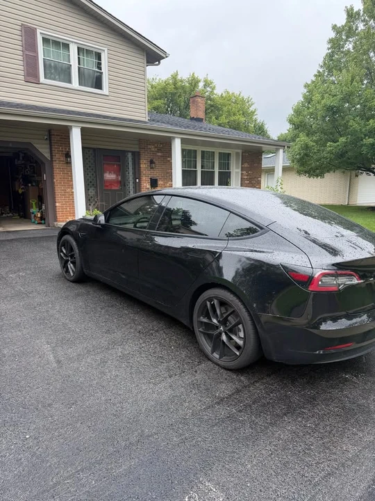 2022 Tesla Model 3 - Image 4 of 10