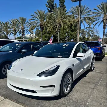 2022 Tesla Model 3 RWD